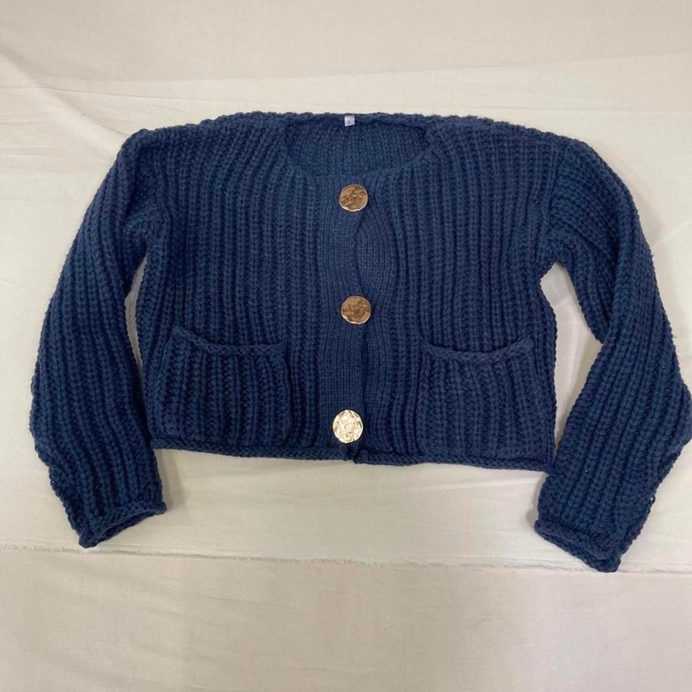 Navy blue chunky knit cropped cardigan